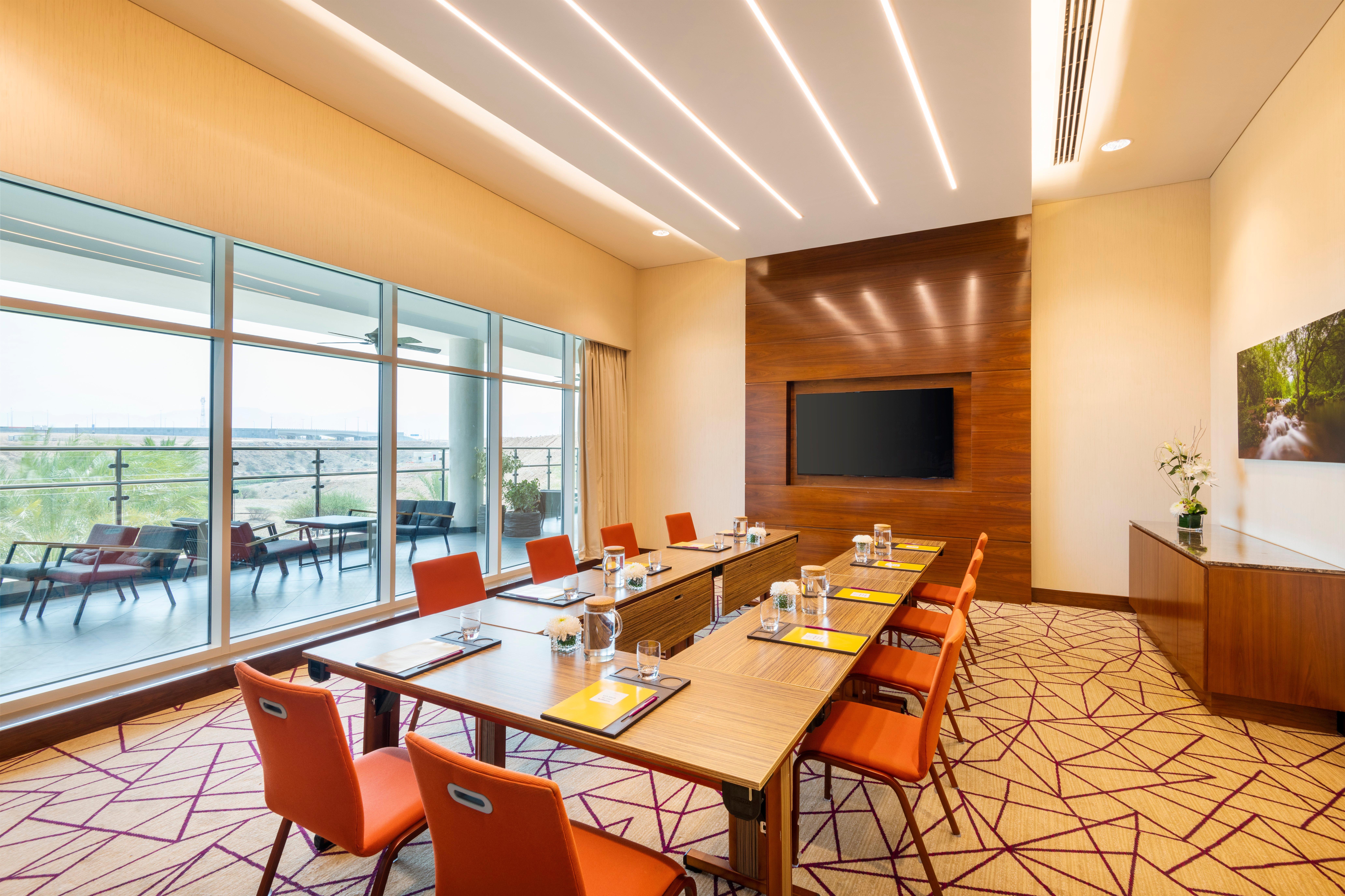 Crowne Plaza Ocec By Ihg