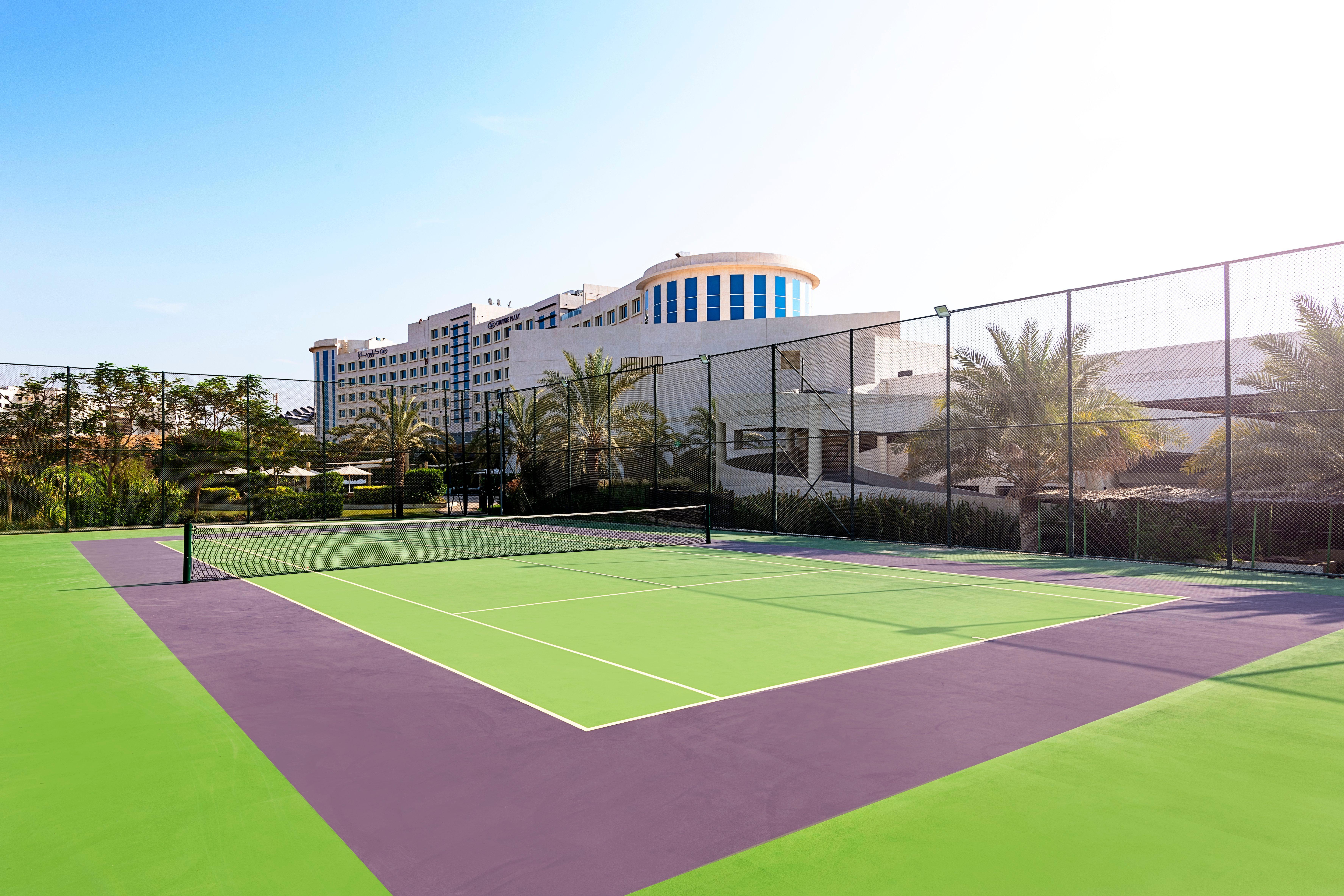 Crowne Plaza Ocec By Ihg 4*