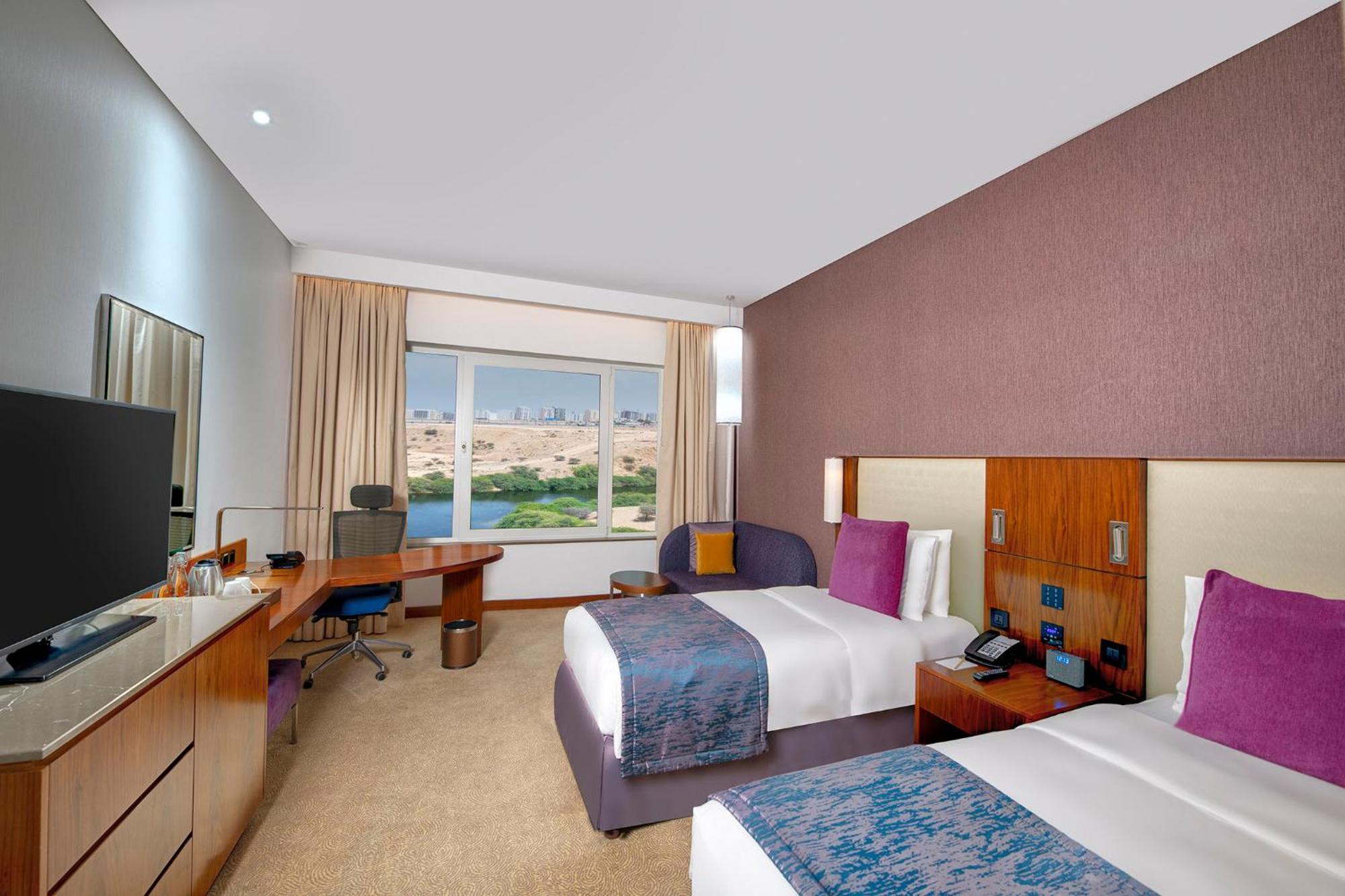 Crowne Plaza Ocec By Ihg Hotel Mascate
