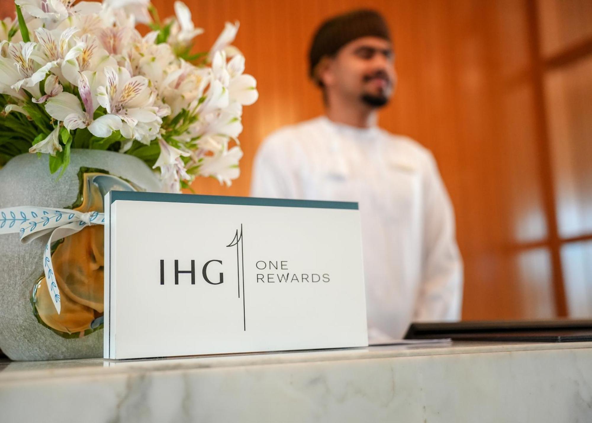 Crowne Plaza Ocec By Ihg Hotel 4*