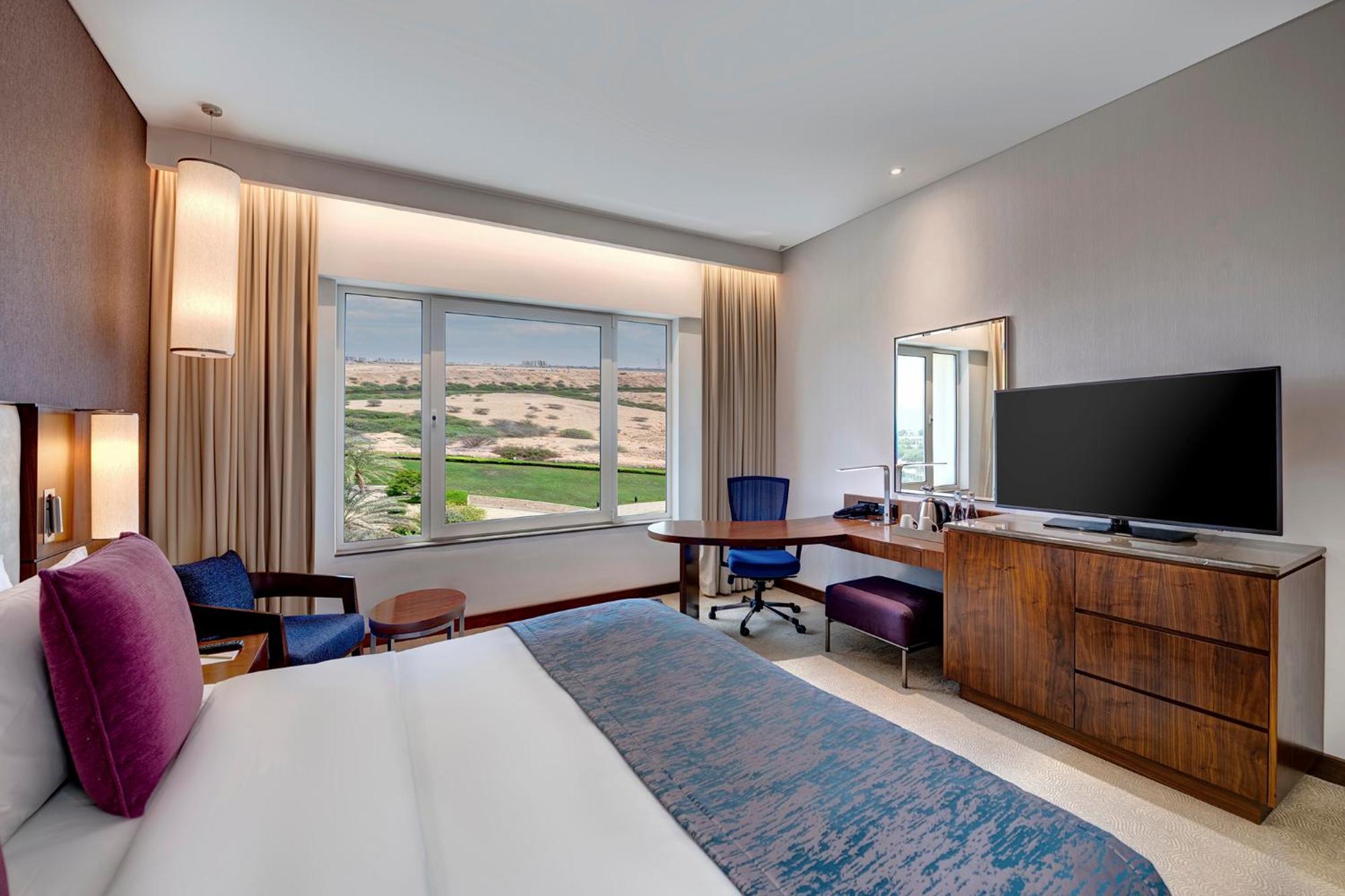 Crowne Plaza Ocec By Ihg Hotel Mascate